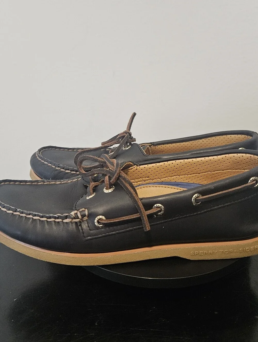 Sperry Gold Cup Authentic Original 2-Eye Boat Shoe Flat Heel Blue Size 9
